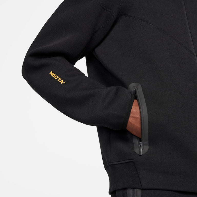 TECH FLEECE